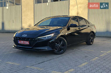 Hyundai Elantra 2023