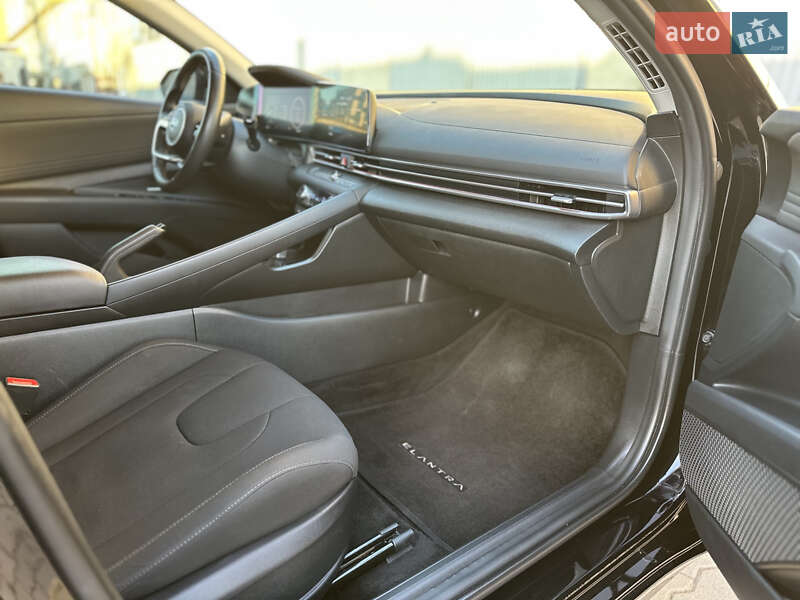 Седан Hyundai Elantra 2023 в Львове фото 61 Седан Hyundai Elantra 2023 в Львове