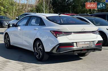 Седан Hyundai Elantra 2025 в 