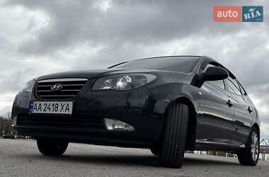 Седан Hyundai Elantra 2008 в  фото 2 Седан Hyundai Elantra 2008 в