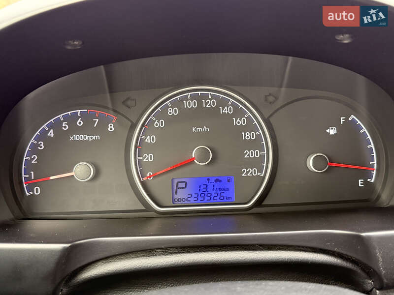 Седан Hyundai Elantra 2008 в Києві фото 22 Седан Hyundai Elantra 2008 в Києві