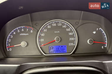 Седан Hyundai Elantra 2008 в  фото 22 Седан Hyundai Elantra 2008 в