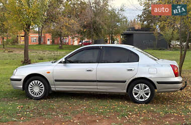 Седан Hyundai Elantra 2002 в 