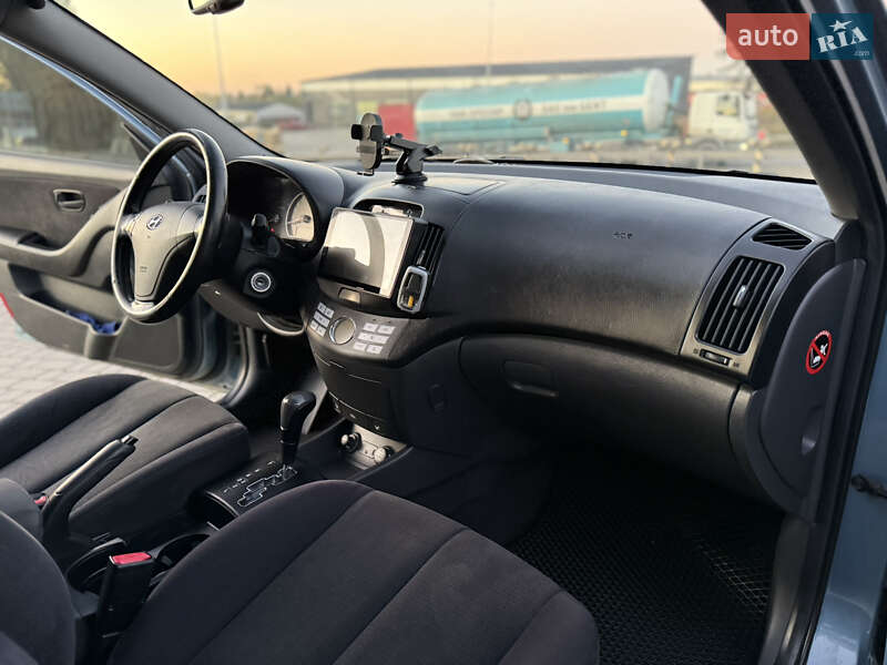 Седан Hyundai Elantra 2007 в Тернополе фото 24 Седан Hyundai Elantra 2007 в Тернополе