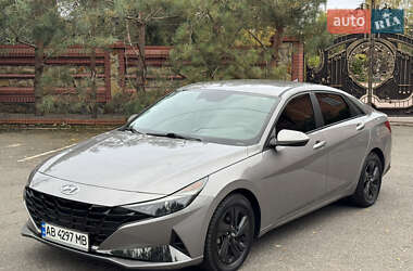 Седан Hyundai Elantra 2021 в 