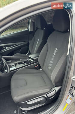 Седан Hyundai Elantra 2021 в 
