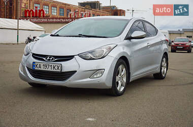 Седан Hyundai Elantra 2012 в Києві