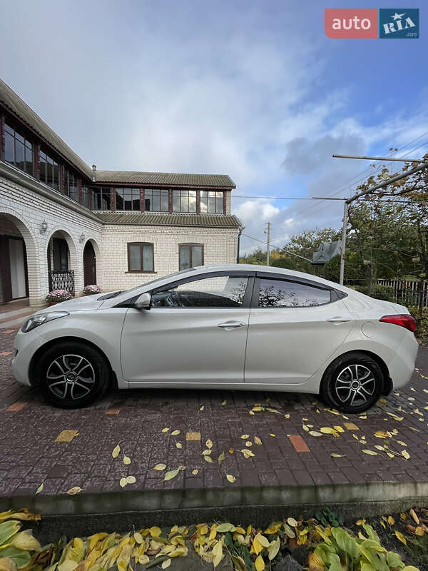 Седан Hyundai Elantra 2013 в Голованевске фото 6 Седан Hyundai Elantra 2013 в Голованевске