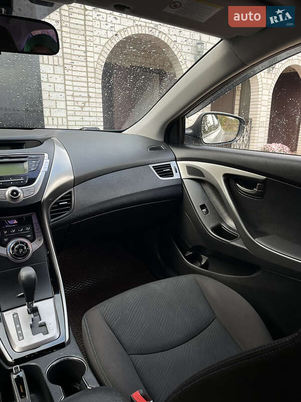 Седан Hyundai Elantra 2013 в Голованевске фото 14 Седан Hyundai Elantra 2013 в Голованевске