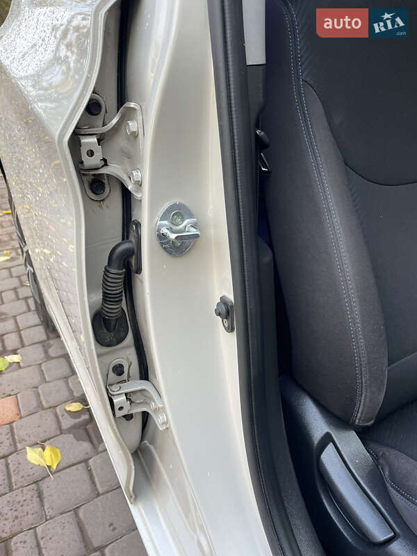 Седан Hyundai Elantra 2013 в Голованевске фото 24 Седан Hyundai Elantra 2013 в Голованевске