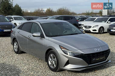 Hyundai Elantra 2020