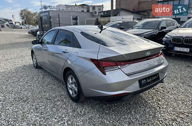 Седан Hyundai Elantra 2020 в 