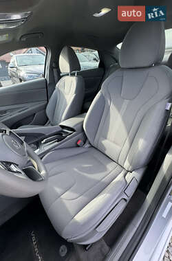 Седан Hyundai Elantra 2020 в 