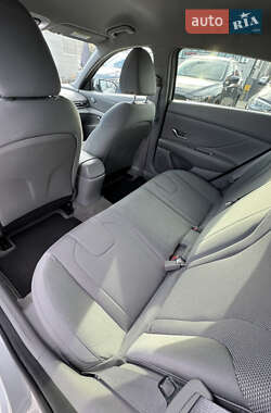 Седан Hyundai Elantra 2020 в 
