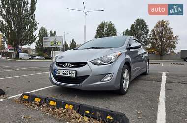 Hyundai Elantra 2013