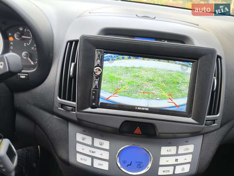 Седан Hyundai Elantra 2008 в Киеве