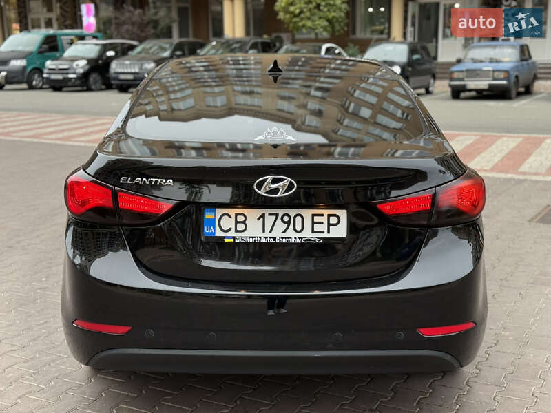 Седан Hyundai Elantra 2015 в Києві фото 5 Седан Hyundai Elantra 2015 в Києві