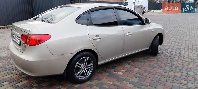 Седан Hyundai Elantra 2008 в Киеве фото 3 Седан Hyundai Elantra 2008 в Киеве
