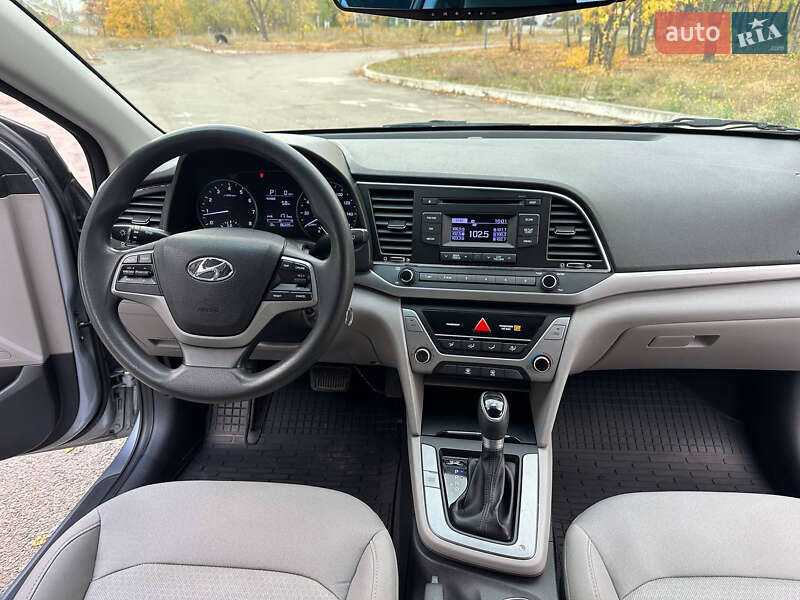 Седан Hyundai Elantra 2017 в Дніпрі фото 25 Седан Hyundai Elantra 2017 в Дніпрі