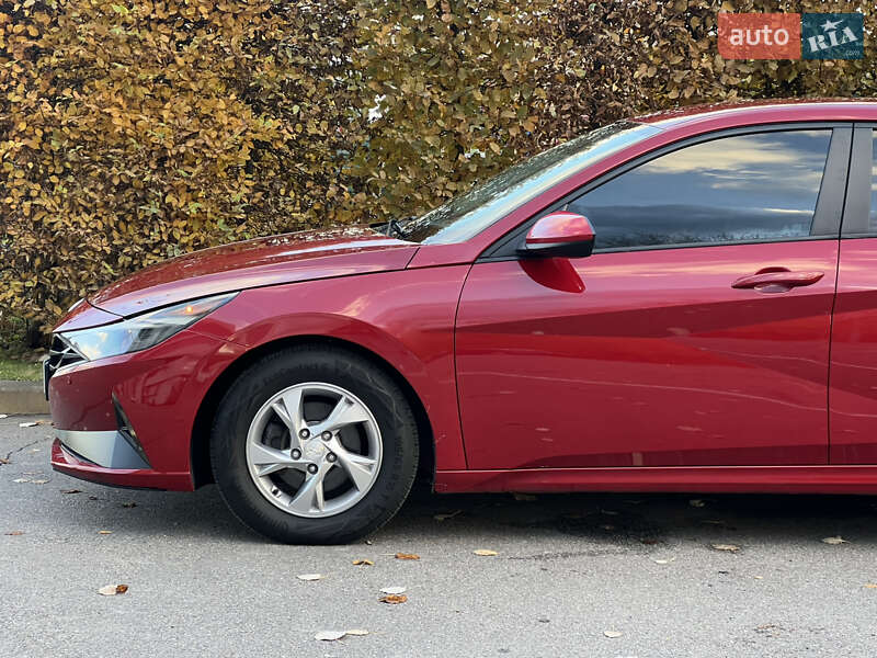 Седан Hyundai Elantra 2021 в Киеве фото 12 Седан Hyundai Elantra 2021 в Киеве
