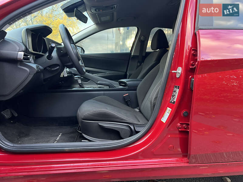 Седан Hyundai Elantra 2021 в Киеве фото 28 Седан Hyundai Elantra 2021 в Киеве