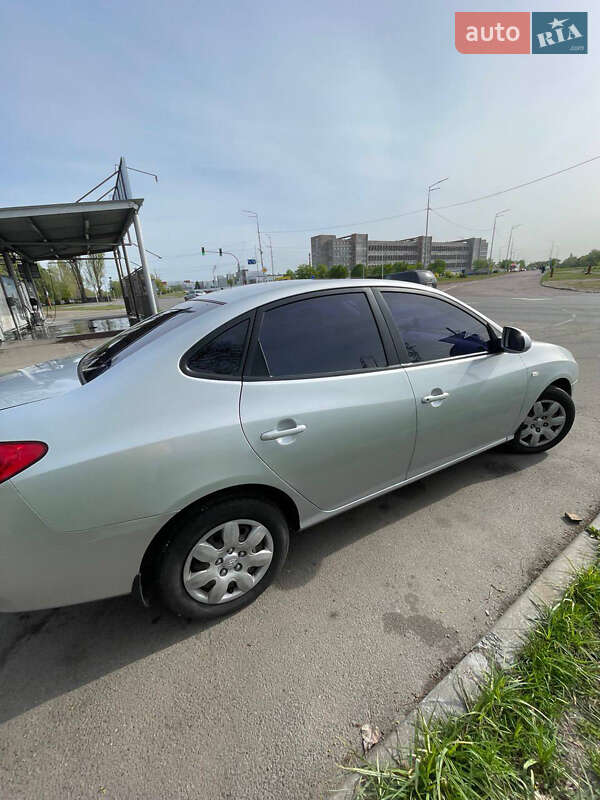 Седан Hyundai Elantra 2008 в Киеве фото 6 Седан Hyundai Elantra 2008 в Киеве