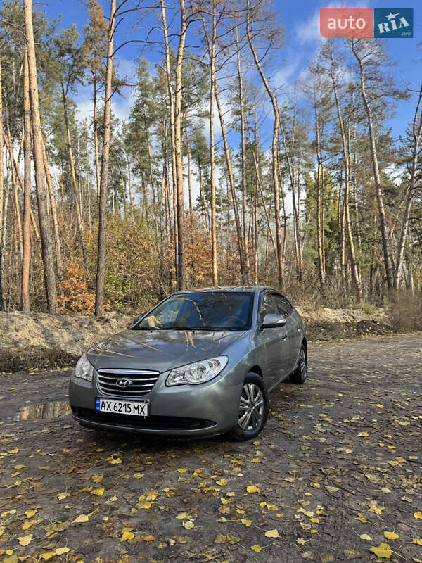 Hyundai Elantra 2010 Hyundai Elantra 2010