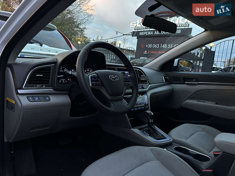 Седан Hyundai Elantra 2016 в Николаеве фото 10 Седан Hyundai Elantra 2016 в Николаеве