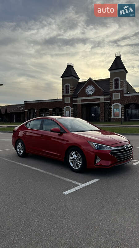 Седан Hyundai Elantra 2020 в Киеве