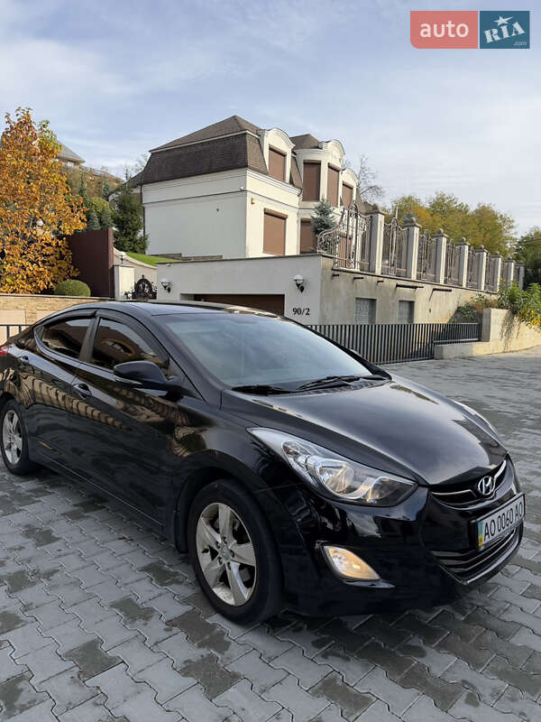 Седан Hyundai Elantra 2012 в Ужгороде фото 4 Седан Hyundai Elantra 2012 в Ужгороде