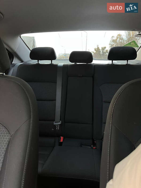 Седан Hyundai Elantra 2018 в Києві фото 21 Седан Hyundai Elantra 2018 в Києві