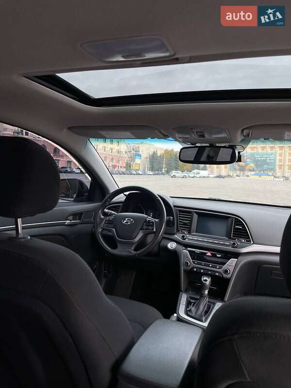 Седан Hyundai Elantra 2018 в Харькове фото 7 Седан Hyundai Elantra 2018 в Харькове