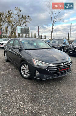 Седан Hyundai Elantra 2020 в Білогородці