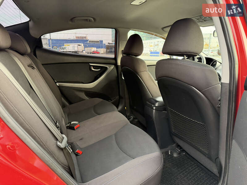 Седан Hyundai Elantra 2012 в Киеве фото 15 Седан Hyundai Elantra 2012 в Киеве