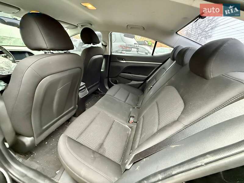 Седан Hyundai Elantra 2019 в Киеве фото 24 Седан Hyundai Elantra 2019 в Киеве