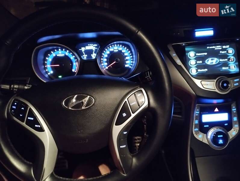 Седан Hyundai Elantra 2012 в Кропивницком фото 13 Седан Hyundai Elantra 2012 в Кропивницком