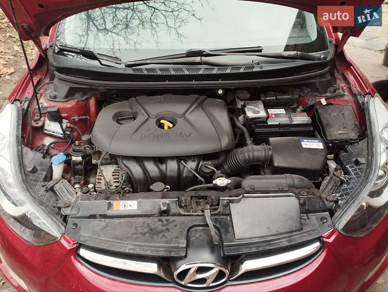 Седан Hyundai Elantra 2012 в Кропивницком фото 18 Седан Hyundai Elantra 2012 в Кропивницком