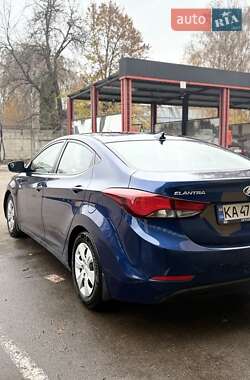 Седан Hyundai Elantra 2015 в Нежине