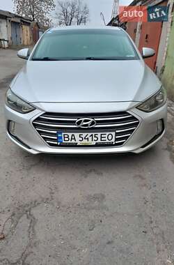 Седан Hyundai Elantra 2016 в Запорожье