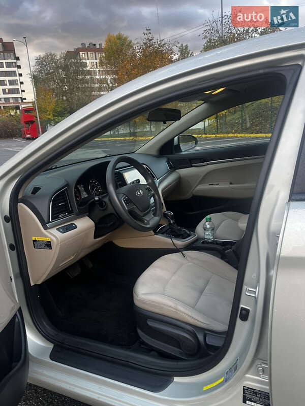 Седан Hyundai Elantra 2016 в Ужгороде фото 9 Седан Hyundai Elantra 2016 в Ужгороде