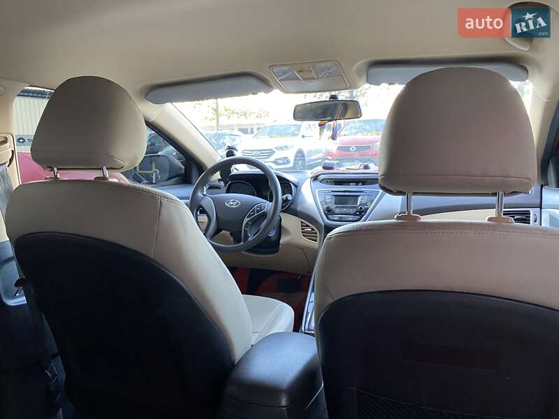 Седан Hyundai Elantra 2012 в Ирпене фото 30 Седан Hyundai Elantra 2012 в Ирпене