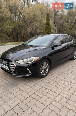 Седан Hyundai Elantra 2016 в Сумах