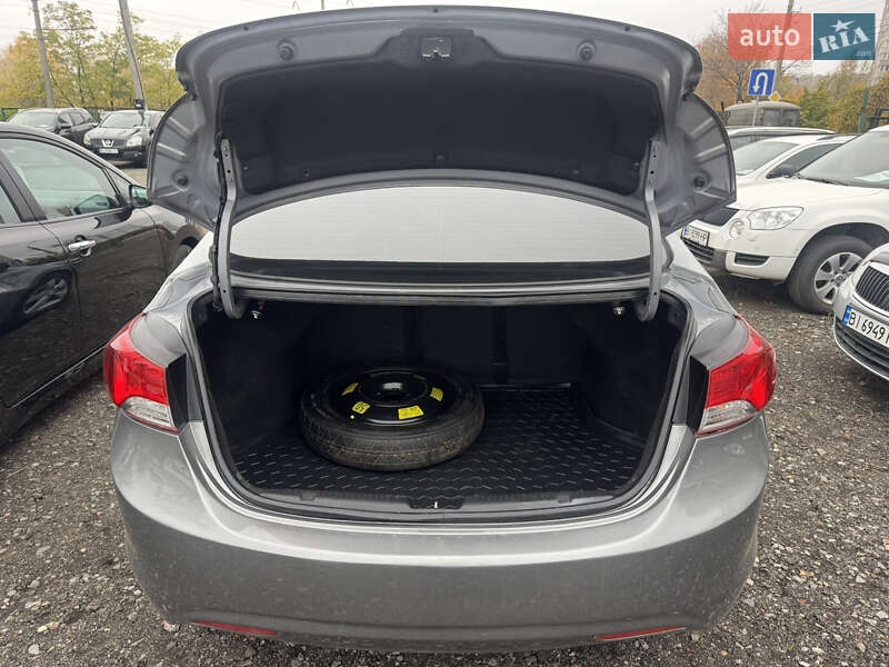 Седан Hyundai Elantra 2012 в Полтаве фото 13 Седан Hyundai Elantra 2012 в Полтаве