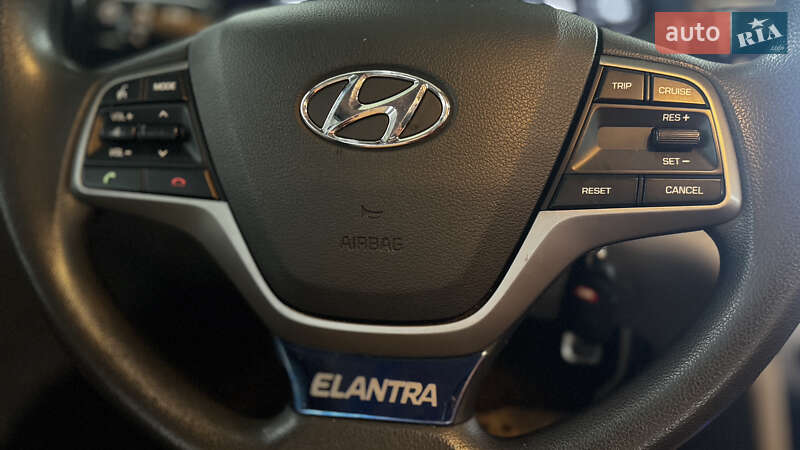 Седан Hyundai Elantra 2016 в Києві фото 13 Седан Hyundai Elantra 2016 в Києві