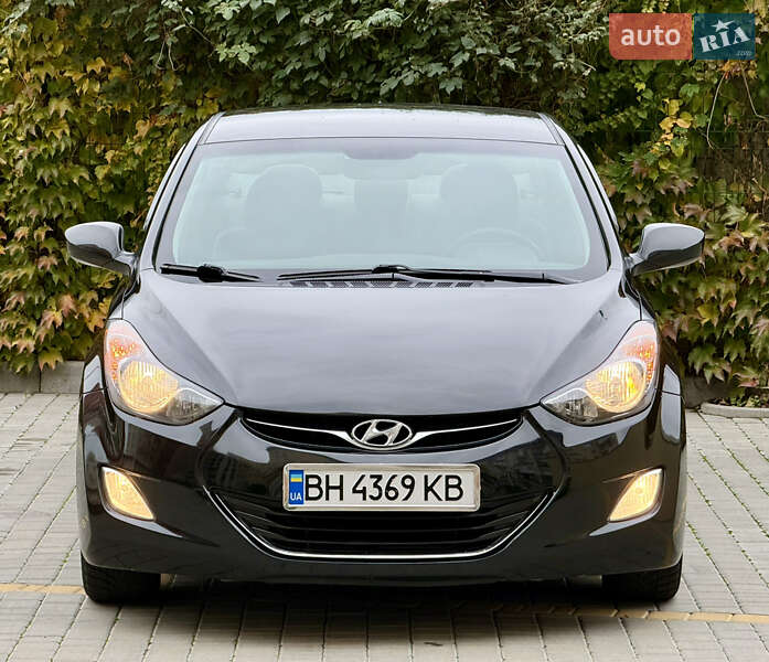 Седан Hyundai Elantra 2013 в Одессе фото 2 Седан Hyundai Elantra 2013 в Одессе