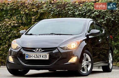 Седан Hyundai Elantra 2013 в Одессе