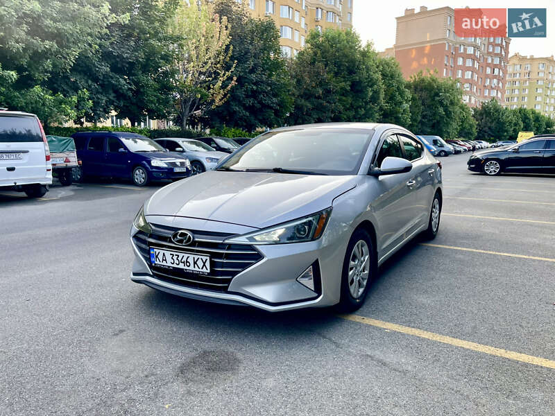 Hyundai Elantra 2018