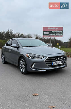Седан Hyundai Elantra 2016 в Виннице