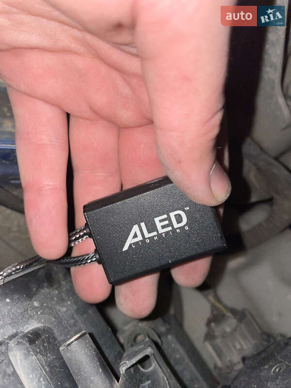 Седан Hyundai Elantra 2016 в Киеве