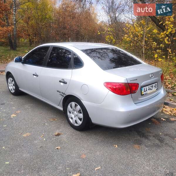 Седан Hyundai Elantra 2008 в Киеве фото 12 Седан Hyundai Elantra 2008 в Киеве